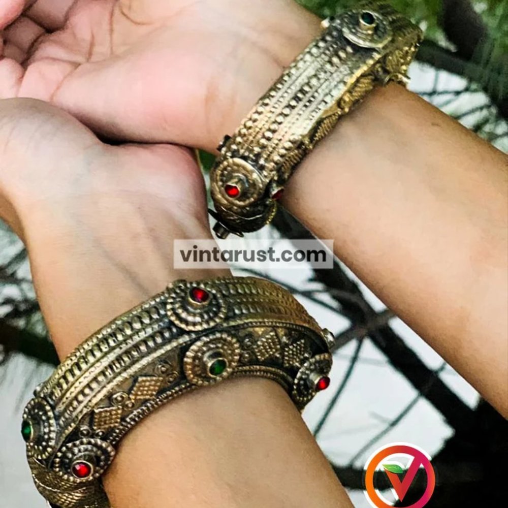 Single Vintage Kuchi Cuff Bracelet: Silver Metal, Red & Green Glass Inlay